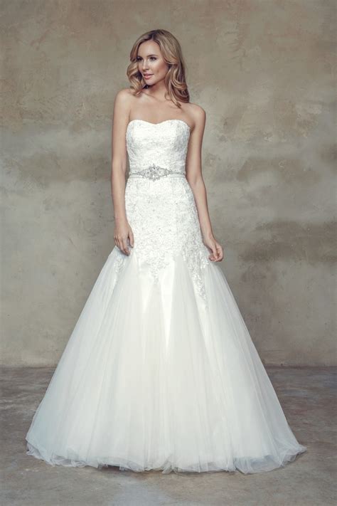 mia solano wedding dress prices